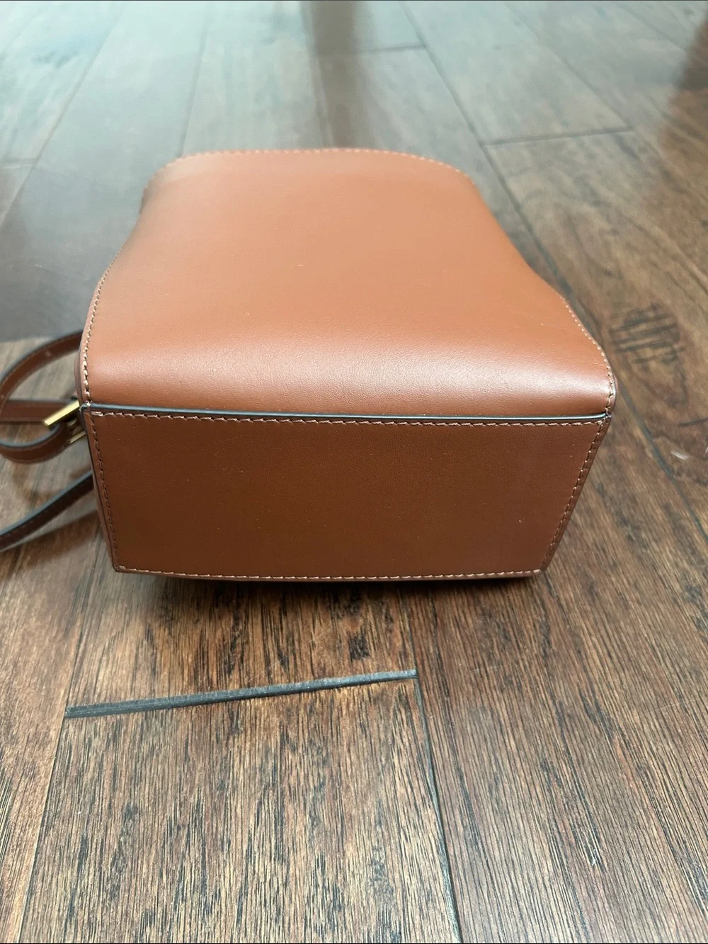 Brown Leather Banana Republic Small Crossbody Bag with Shoulder Strap